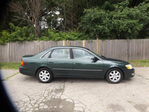 Woodland Pearl 2002 Toyota Avalon XLS