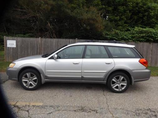 2006 Subaru Outback 3.0 R