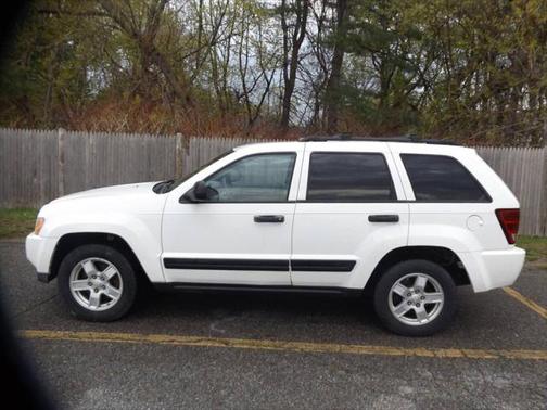2006 Jeep Grand Cherokee Laredo