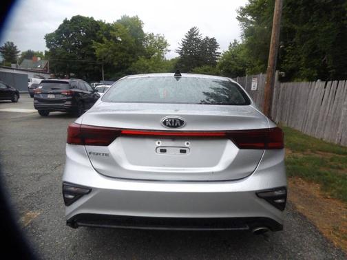 Silky Silver 2019 Kia Forte LXS
