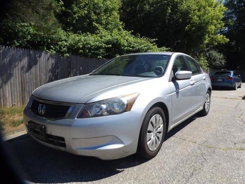 Alabaster Silver Metallic 2010 Honda Accord 2.4 LX