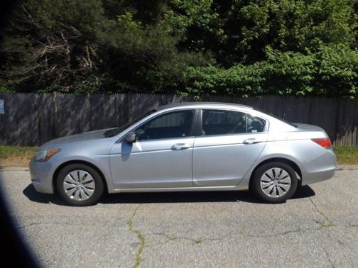 Alabaster Silver Metallic 2010 Honda Accord 2.4 LX
