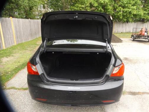 Midnight Black 2013 Hyundai SONATA GLS