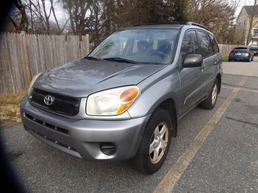 2004 Toyota RAV4 Base