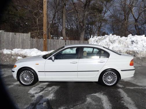 2002 BMW 330 330xi AWD 4dr Sedan