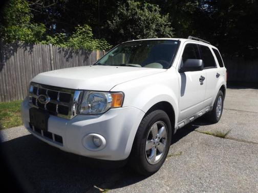 Oxford White 2009 Ford Escape XLT