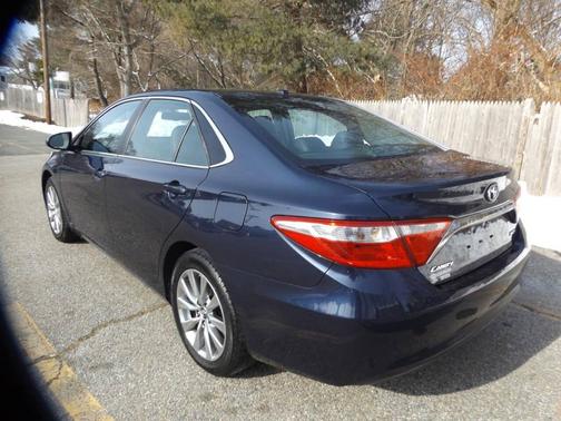 2017 Toyota Camry XLE