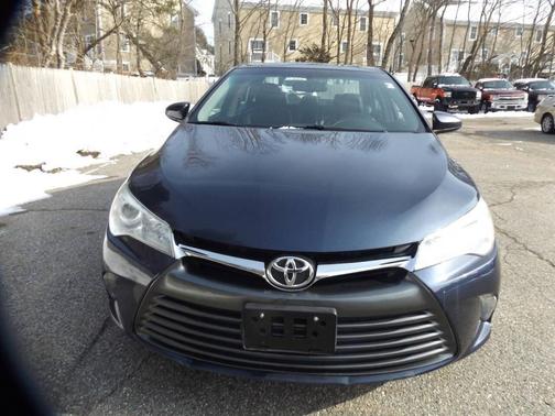 2017 Toyota Camry XLE