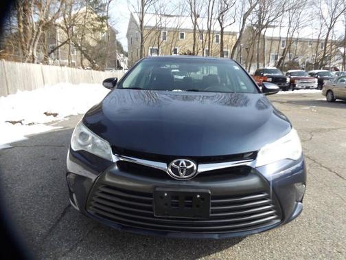 2017 Toyota Camry XLE