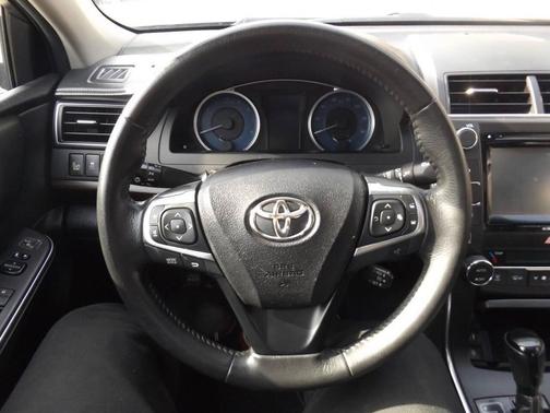 2017 Toyota Camry XLE