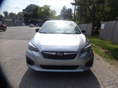 2019 Subaru Impreza 2.0i