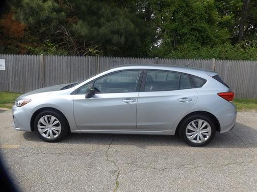 2019 Subaru Impreza 2.0i