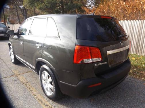 2013 Kia Sorento LX