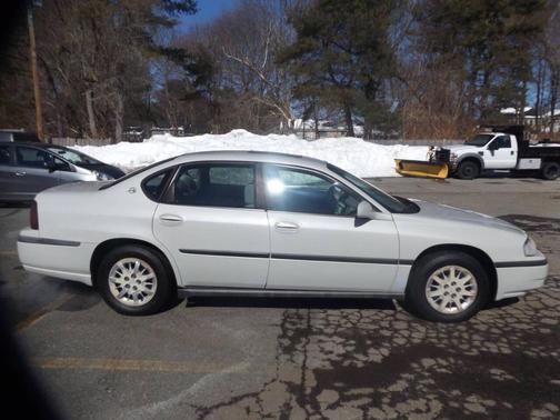 2004 Chevrolet Malibu Base