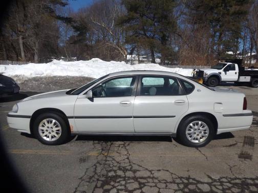 2004 Chevrolet Malibu Base