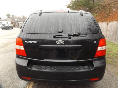 Black 2009 Kia Sorento LX