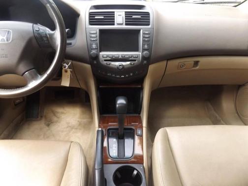Tan 2007 Honda Accord EX-L
