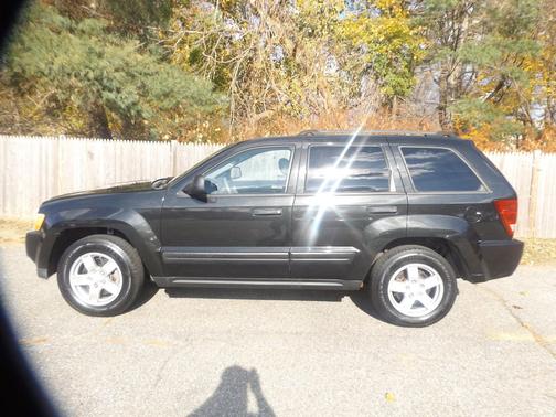 2005 Jeep Grand Cherokee Laredo