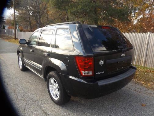 2005 Jeep Grand Cherokee Laredo
