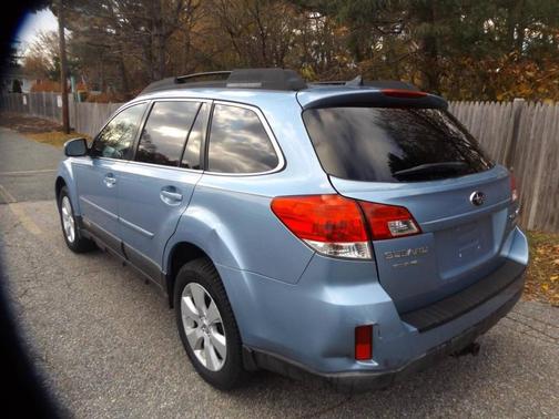 2011 Subaru Outback 2.5 i Limited