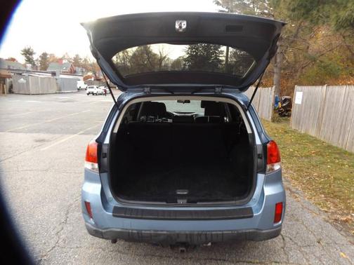 2011 Subaru Outback 2.5 i Limited