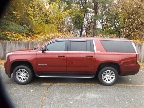 2017 GMC Yukon XL SLT
