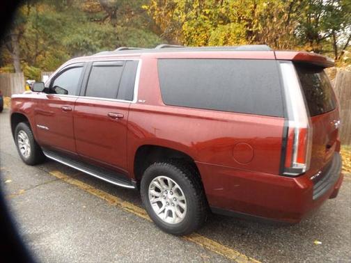 2017 GMC Yukon XL SLT