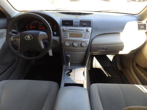 2009 Toyota Camry 4dr Sdn I4 Auto (Natl)