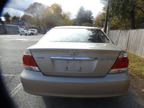 2006 Toyota Camry LE V6