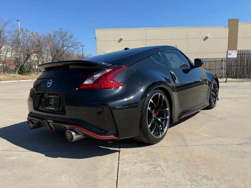 2020 Nissan 370Z NISMO