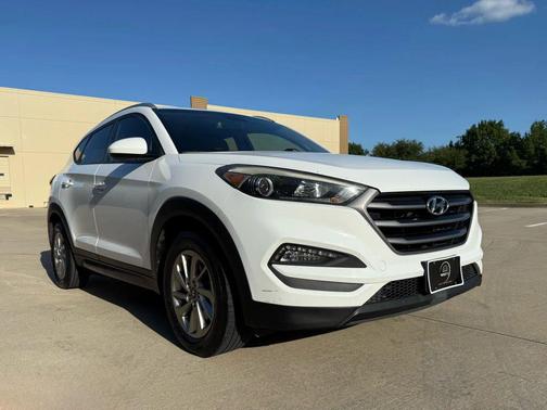2016 Hyundai TUCSON Sport