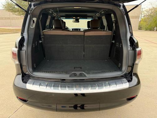 2015 INFINITI QX80 Base