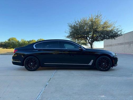 2019 BMW 740 740i Sedan 4D