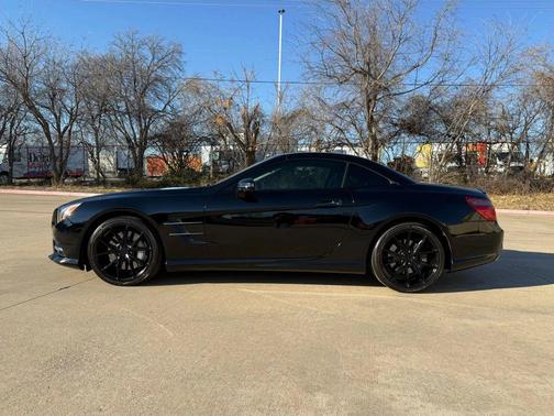 2013 Mercedes-Benz SL-Class SL 550 Roadster 2D