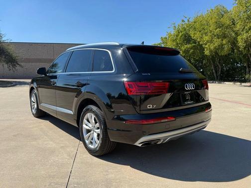 2017 Audi Q7 3.0T Premium
