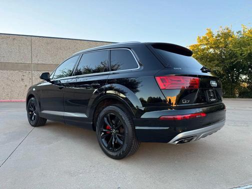 2017 Audi Q7 3.0T Premium