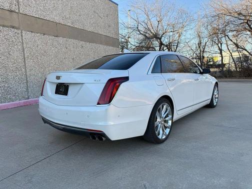 Crystal White Tricoat 2017 Cadillac CT6 3.6L Luxury