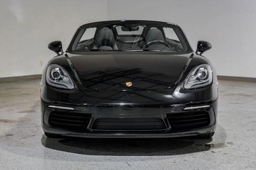 2017 Porsche 718 Boxster Roadster 2D