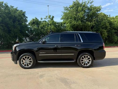 Onyx Black 2017 GMC Yukon Denali