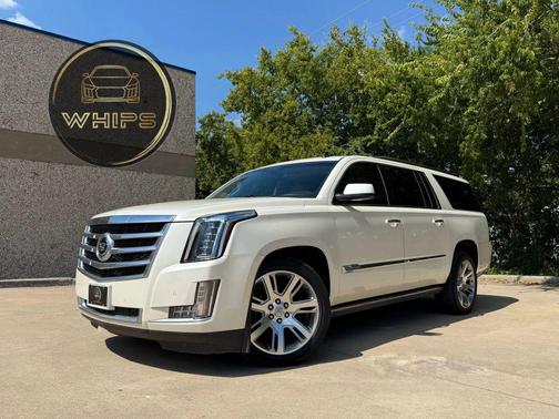 2017 Cadillac Escalade Luxury