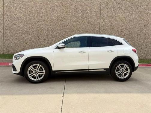2021 Mercedes-Benz GLA 250 Base 4MATIC