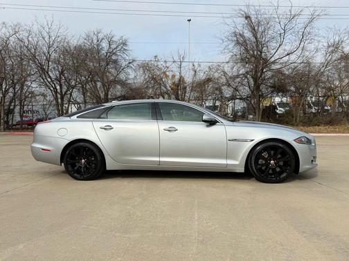 2019 Jaguar XJ XJL Portfolio