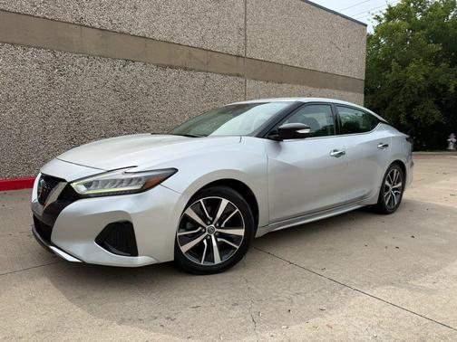 Brilliant Silver Metallic 2020 Nissan Maxima 3.5 SV
