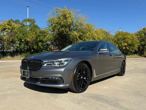 2018 BMW ALPINA B7 750i xDrive Sedan 4D