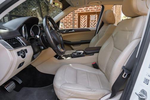 2016 Mercedes-Benz GLE-Class GLE 400 4MATIC