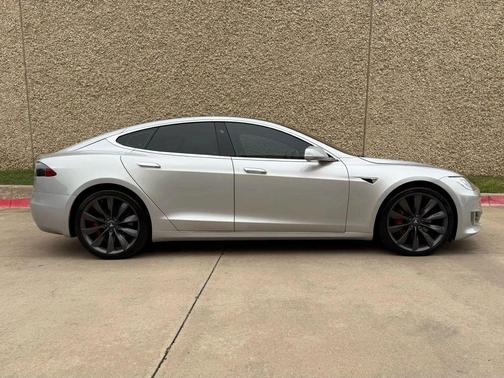 2016 Tesla Model S P100D