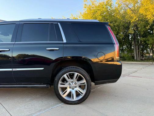 2015 Cadillac Escalade Premium