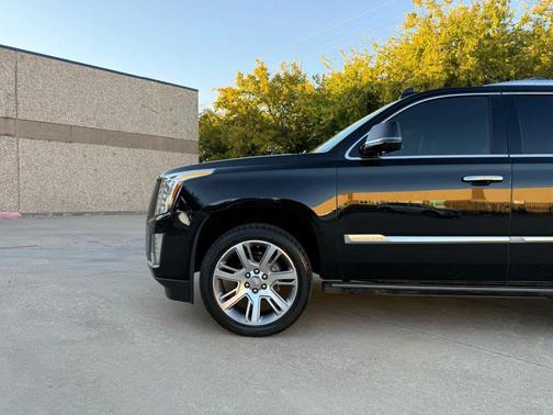 2015 Cadillac Escalade Premium