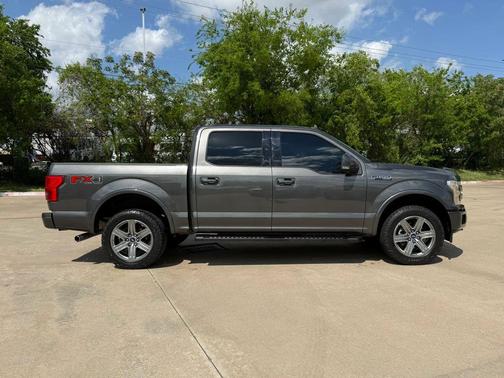 Magnetic Metallic 2018 Ford F-150 Lariat