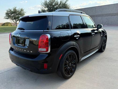 2018 MINI Countryman Cooper